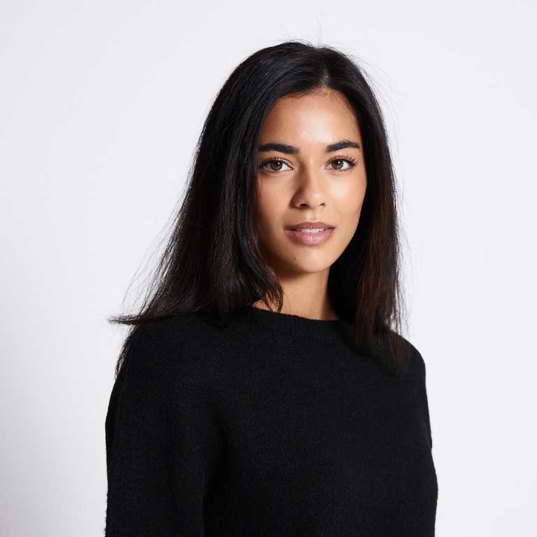 Basic knit sweater "Sadie"
